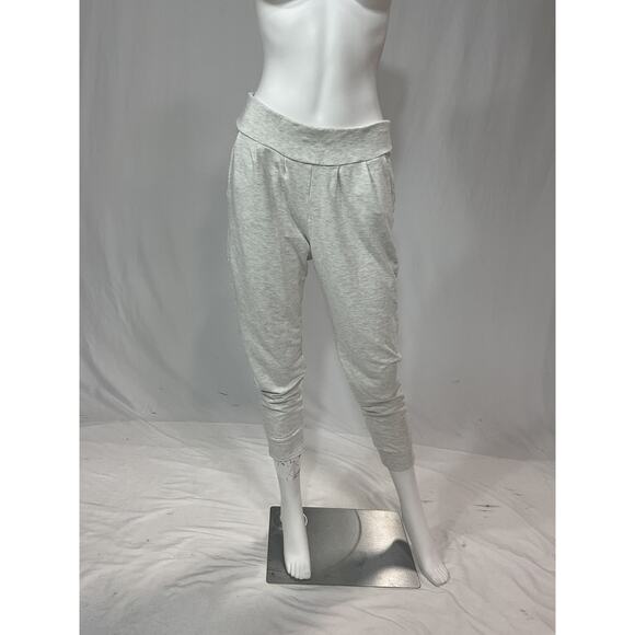 Hatch 'The Indoor' White Outdoor Pleated Jogger Size 1 - Picture 2 of 5